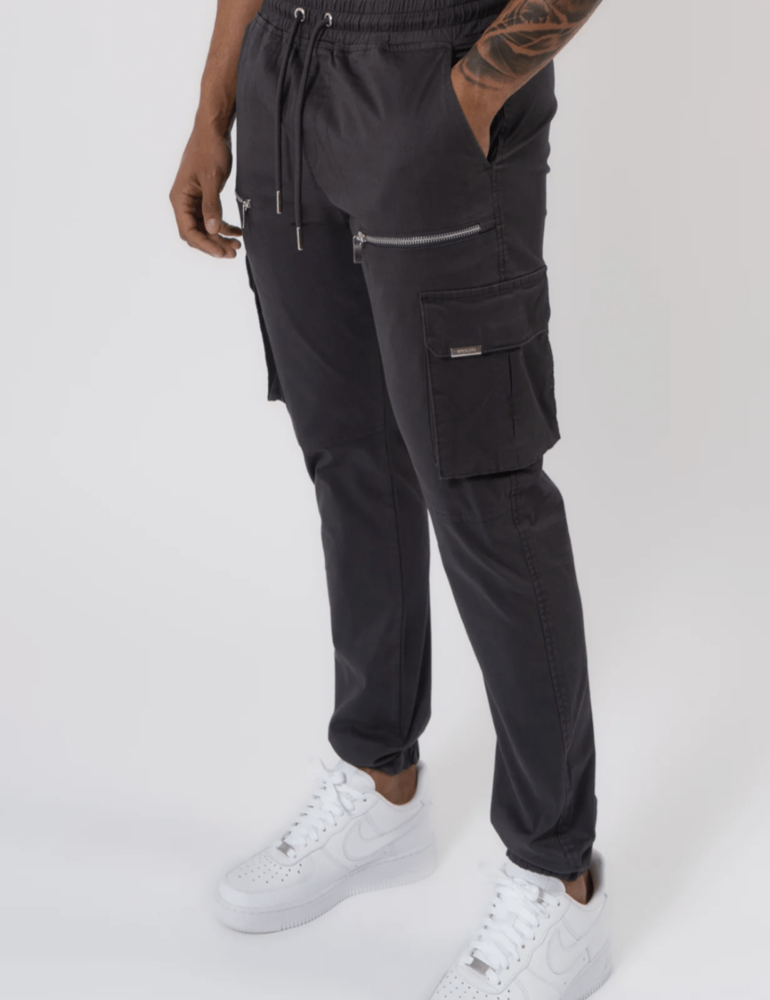 K20 - V2 ZIP DETAILS CARGO PANTS - DARK GREY - Sarman Fashion - Wholesale Clothing Fashion Brand for Men from Canada