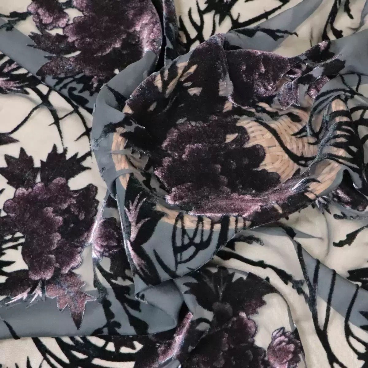 Sleevor 25 - Velvet Leggings for Men - Sarman Fashion - Wholesale Clothing Fashion Brand for Men from Canada