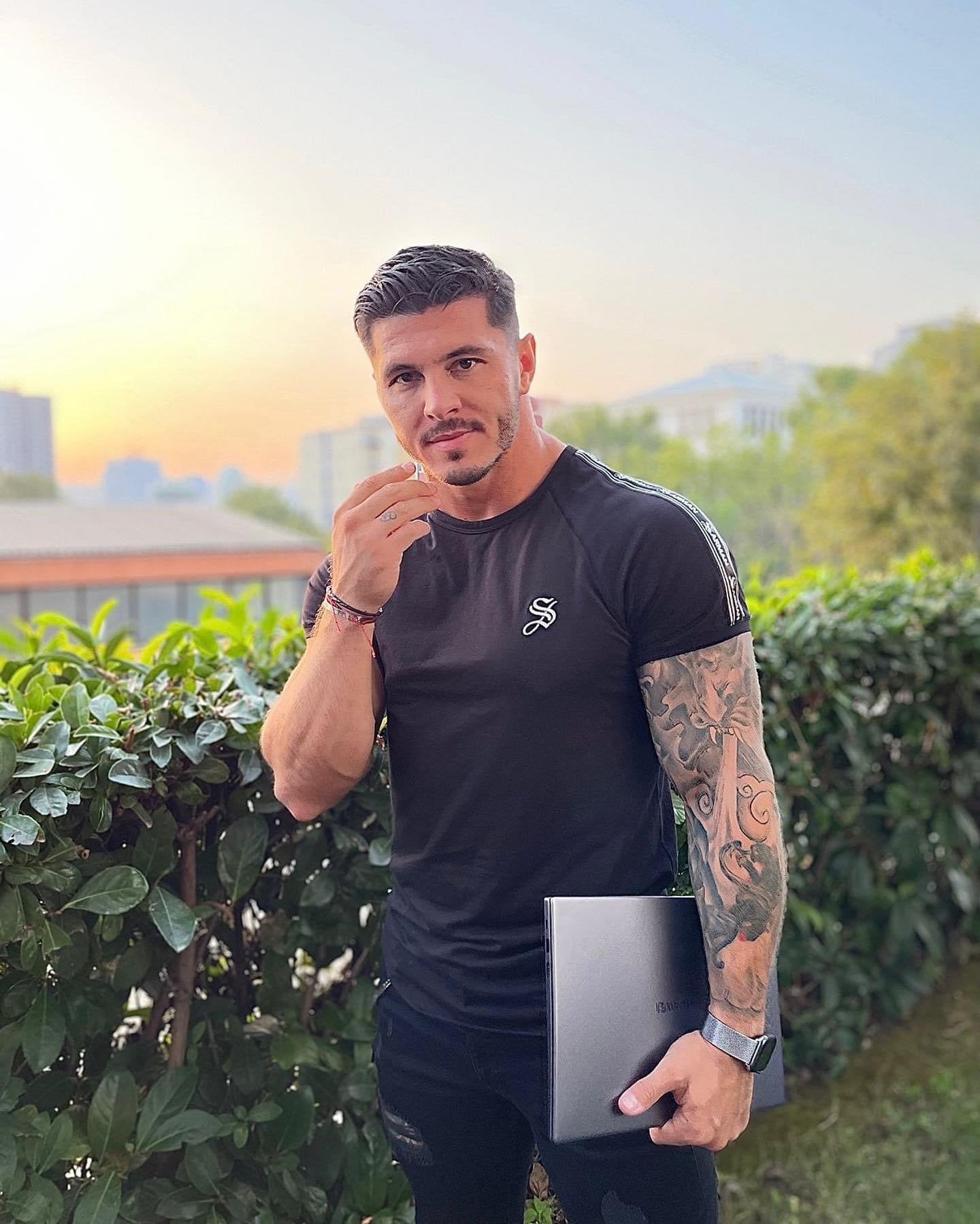 Black Knight - Black T-shirt for Men - Sarman Fashion - Wholesale Clothing Fashion Brand for Men from Canada