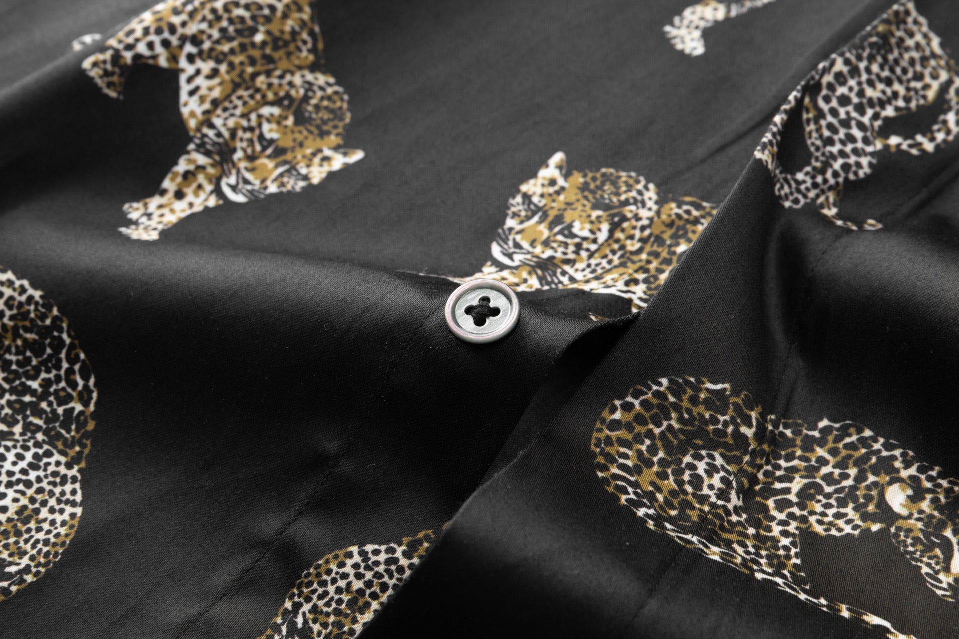 Can’t Catch - Short Sleeves Shirt for Men - Sarman Fashion - Wholesale Clothing Fashion Brand for Men from Canada