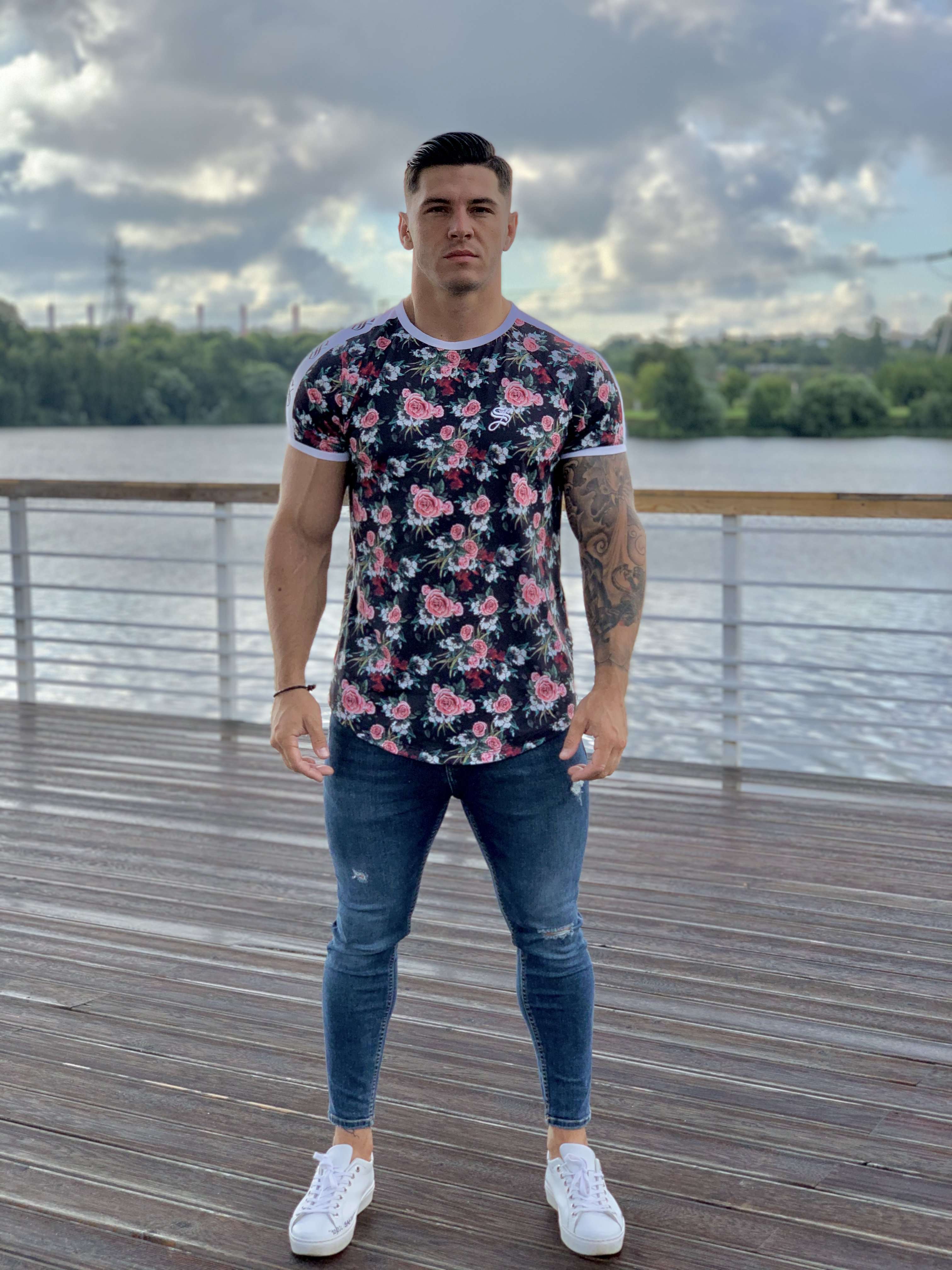Lover Boy - Flower Design T-shirt for Men (PRE-ORDER DISPATCH DATE 25 SEPTEMBER) - Sarman Fashion - Wholesale Clothing Fashion Brand for Men from Canada