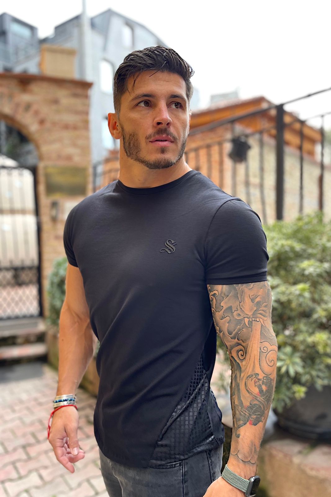 Mister V - Black T-Shirt for Men (PRE-ORDER DISPATCH DATE 25 DECEMBER 2021) - Sarman Fashion - Wholesale Clothing Fashion Brand for Men from Canada