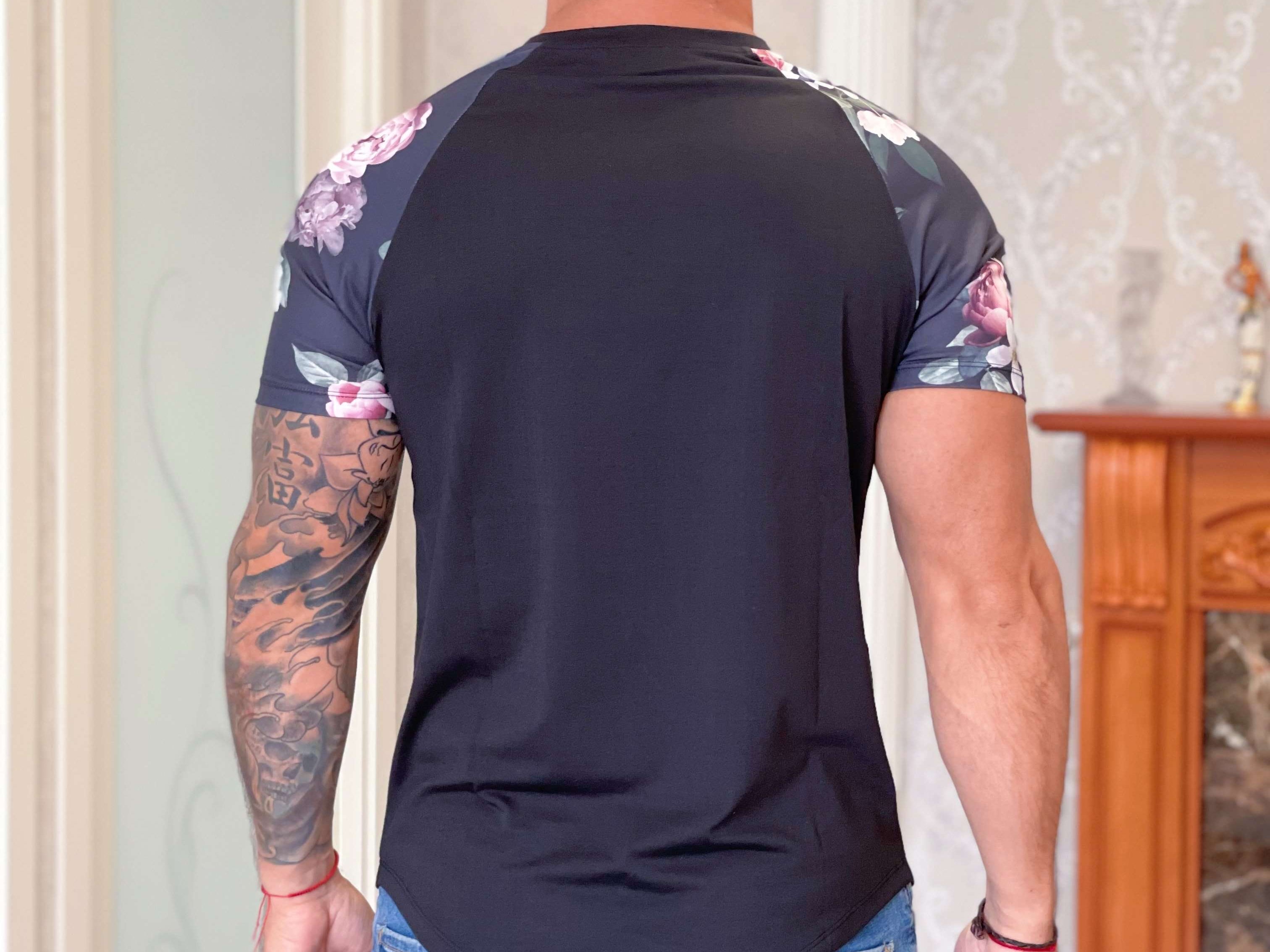 Naome - Black T-Shirt for Men (PRE-ORDER DISPATCH DATE 25 NOVEMBER 2021) - Sarman Fashion - Wholesale Clothing Fashion Brand for Men from Canada