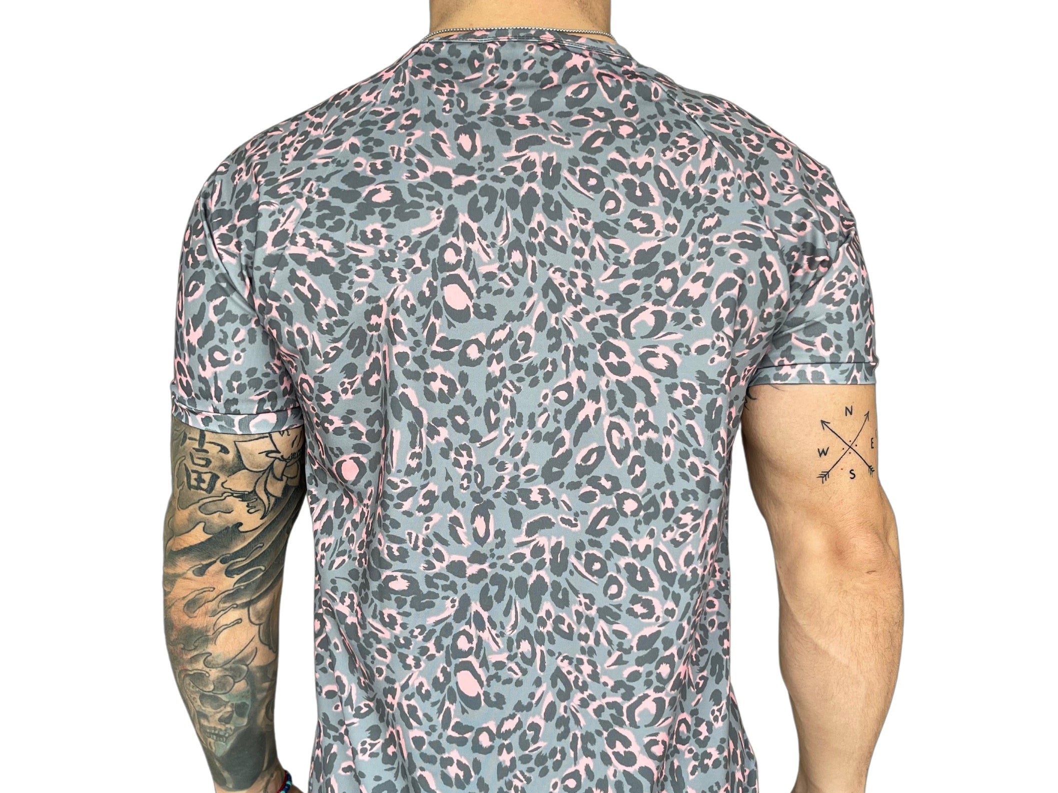 Predator - Pink T-shirt for Men - Sarman Fashion - Wholesale Clothing Fashion Brand for Men from Canada