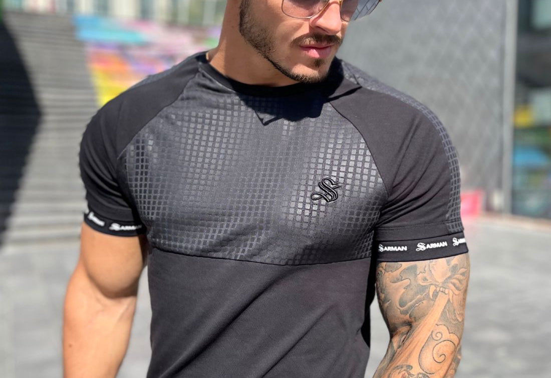 Voltabar - Black T-Shirt for Men (PRE-ORDER DISPATCH DATE 25 DECEMBER 2021) - Sarman Fashion - Wholesale Clothing Fashion Brand for Men from Canada